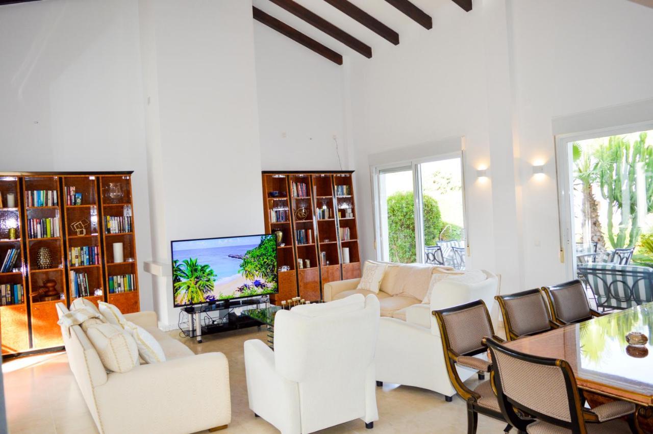 Villa Bendex Estepona Costa Del Sol מראה חיצוני תמונה